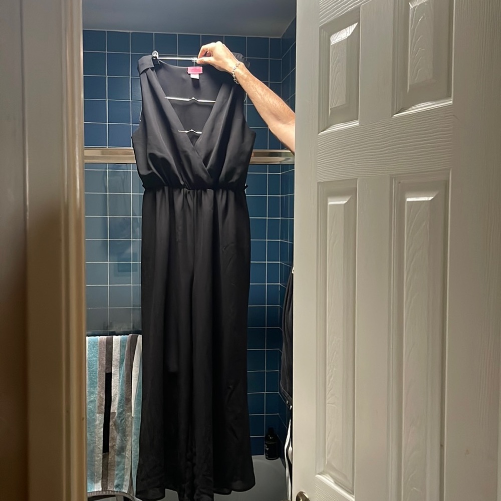 She’s Cool  black 1X 100% polyester  for somebody that likes vintage